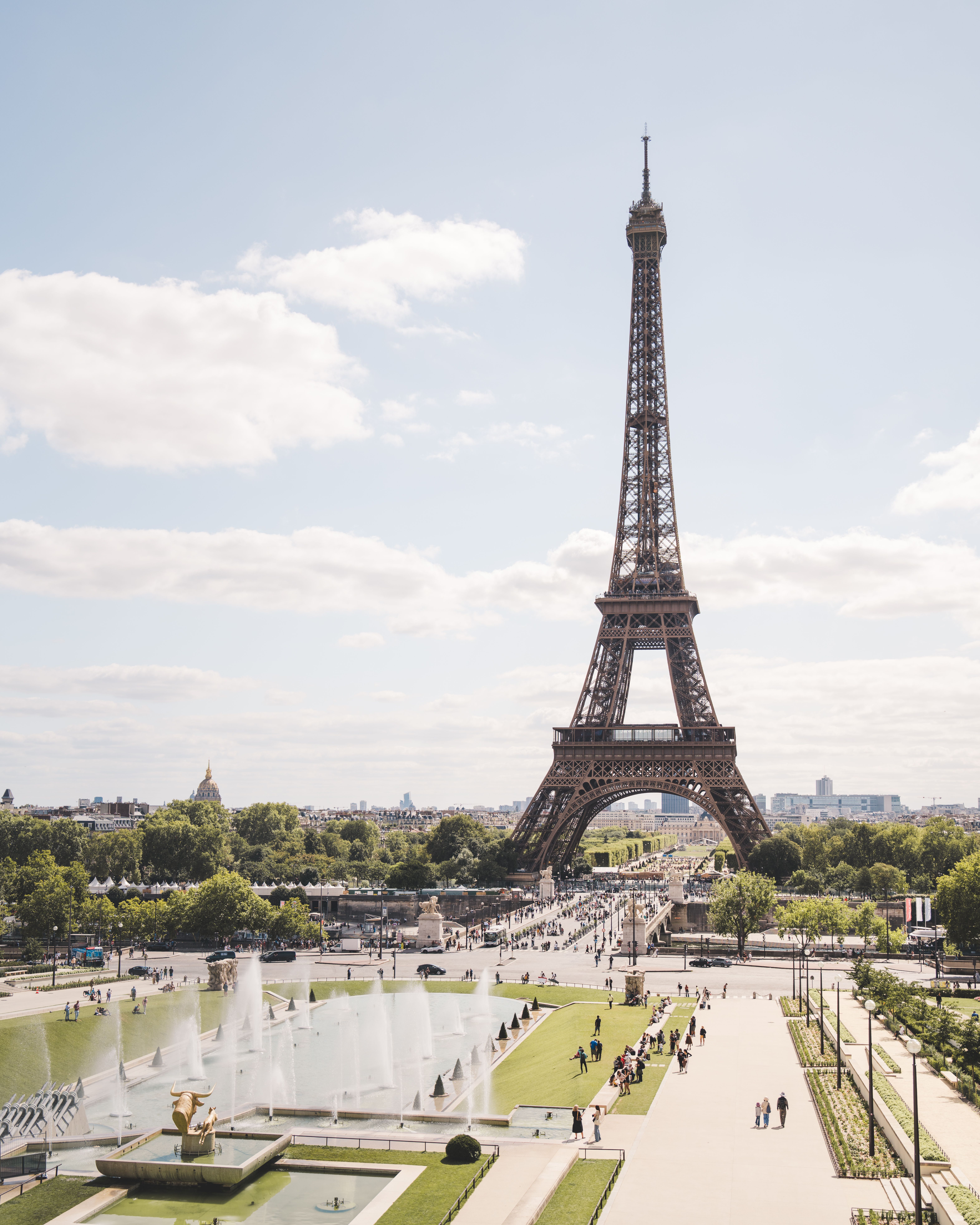 Broderie personnalisée à Paris : votre atelier textile sur mesure