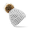 Bonnet à pompon en fourrure  avec votre logo