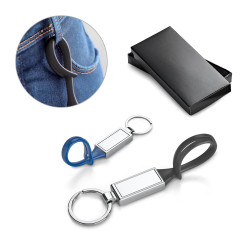 CLOVE. Porte-clés en métal et PVC vierge ou à personnaliser