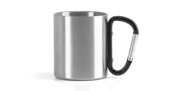 Quels usages pour un mug en métal à personnaliser ?