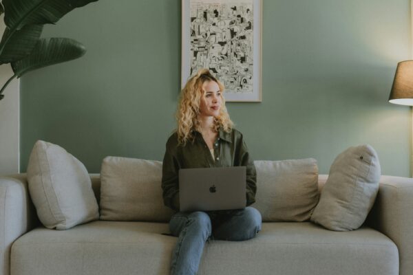 Vêtements personnalisés pour les équipes en télétravail