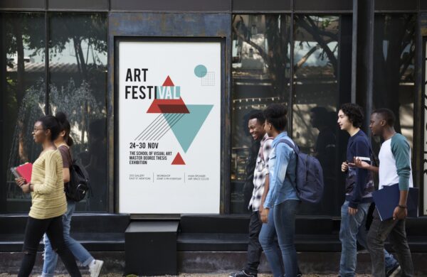 Créer une campagne de street marketing avec des textiles personnalisés